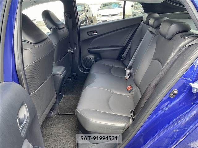 Toyota PRIUS 2016-08 366364-16