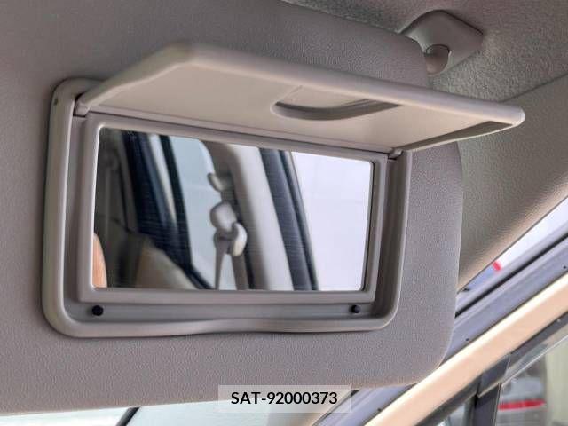 Nissan MOCO 2008-01 277829-7