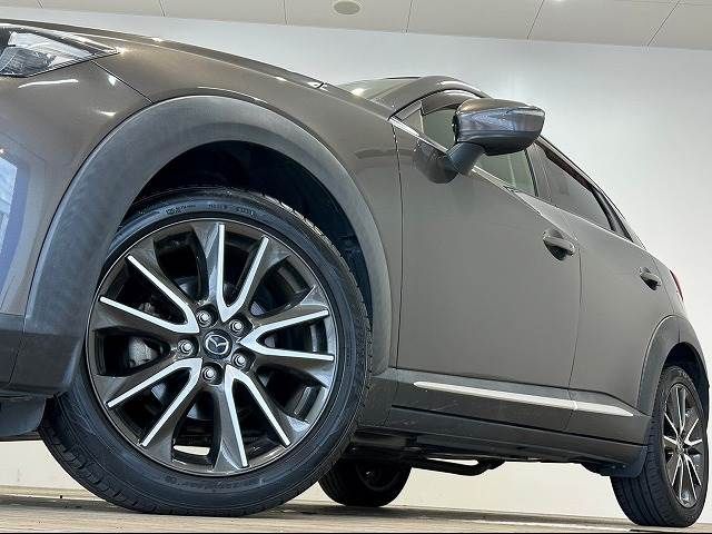 Mazda CX-3 2015-07 17987-17