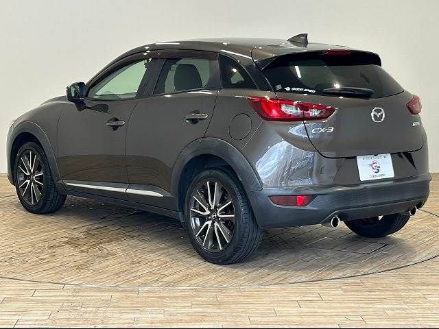Mazda CX-3 2015-07 17987-14