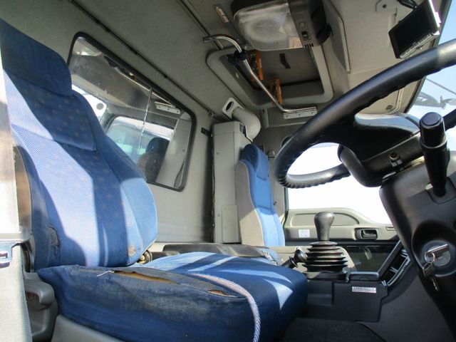 Isuzu GIGA 2013-02 860-14