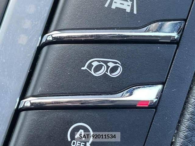 Porsche MACAN 2018-10 380243-6