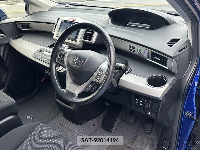 Honda FREED HYBRID 2014-07 240932-8