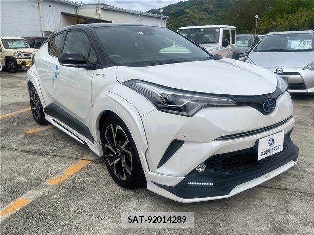 Toyota C-HR 2017-09 295321-6