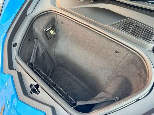 Chevrolet CORVETTE 2022-09 20307-7