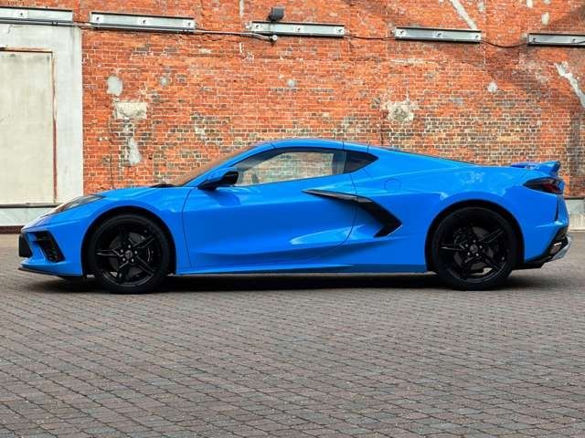 Chevrolet CORVETTE 2022-09 20307-2