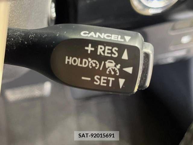 Toyota PRIUS PHV 2017-07 282520-5