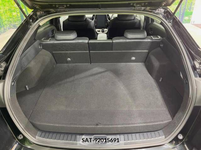 Toyota PRIUS PHV 2017-07 282520-11