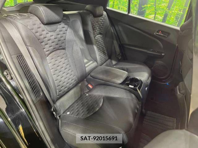 Toyota PRIUS PHV 2017-07 282520-10