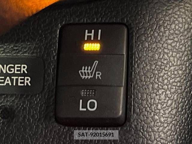 Toyota PRIUS PHV 2017-07 282520-8
