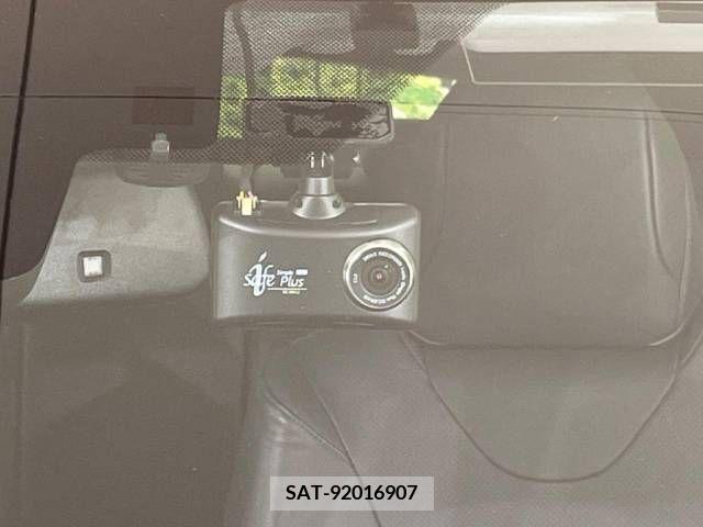 Toyota PRIUS 2016-11 331288-8