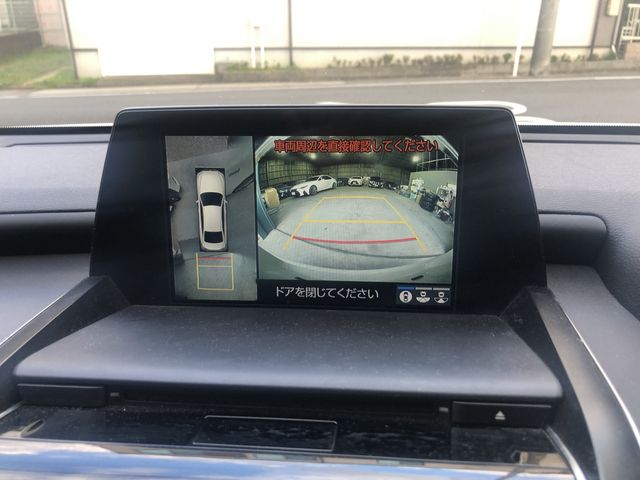 Toyota CROWN SEDAN 2018-10 11000-3