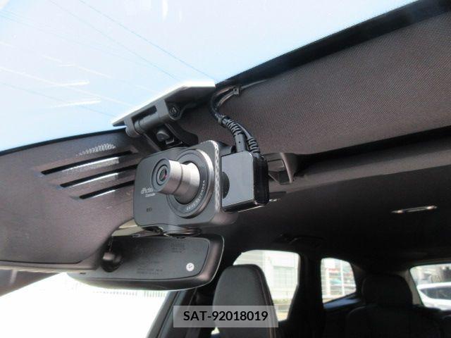 Volvo XC60 2018-07 288784-15