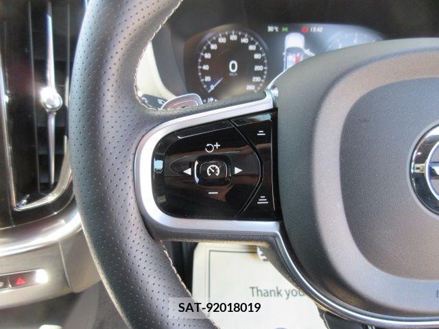 Volvo XC60 2018-07 288784-12