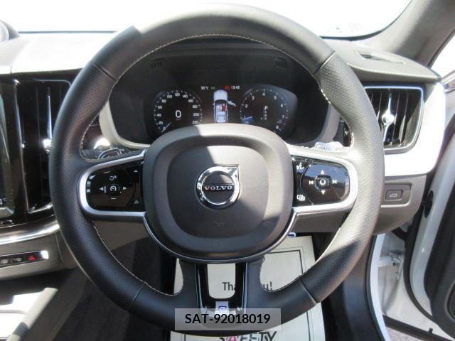 Volvo XC60 2018-07 288784-10