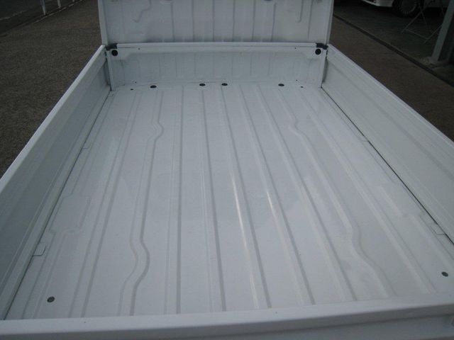 Suzuki CARRY TRUCK 2003-04 192953-22