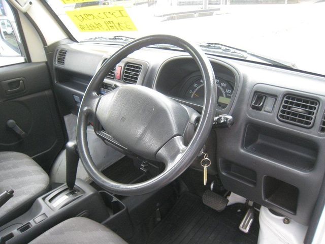 Suzuki CARRY TRUCK 2003-04 192953-12