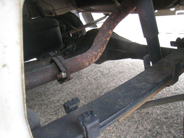 Suzuki CARRY TRUCK 2003-04 192953-27
