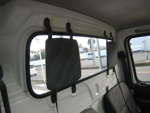 Suzuki CARRY TRUCK 2003-04 192953-10