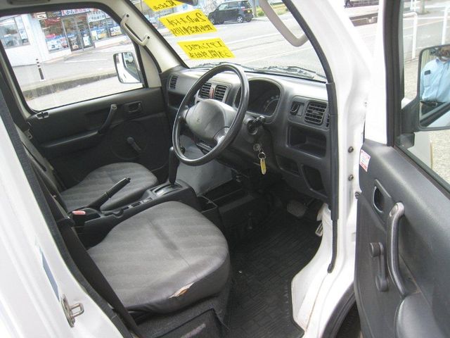 Suzuki CARRY TRUCK 2003-04 192953-1