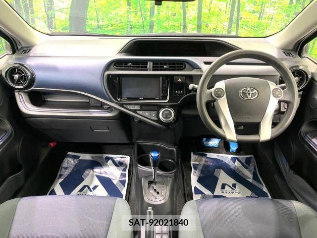 Toyota AQUA 2015-11 292273-1