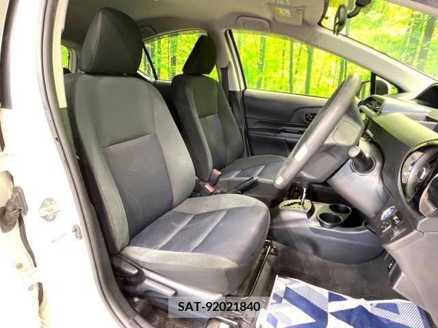 Toyota AQUA 2015-11 292273-11