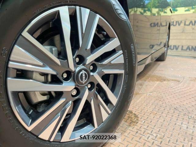 Nissan SERENA 2023-06 379965-11