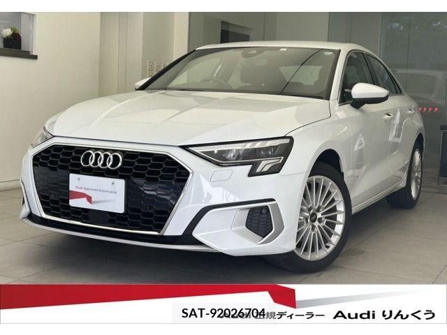 Audi A3 SEDAN 2023-02 292836-0