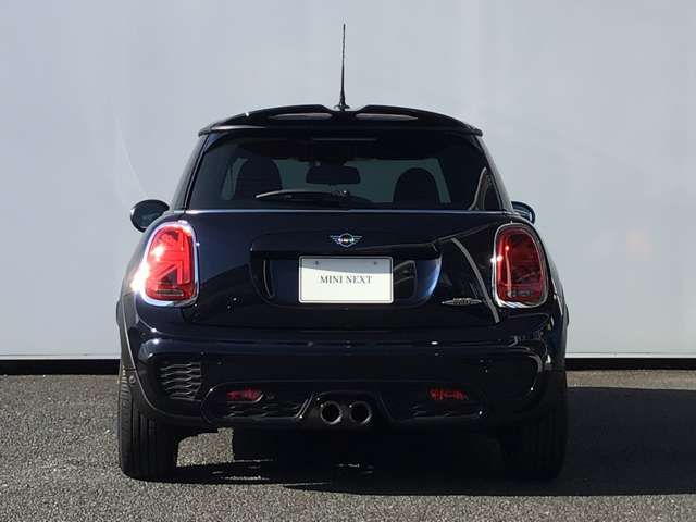 Bmw MINI 2020-02 1749-4