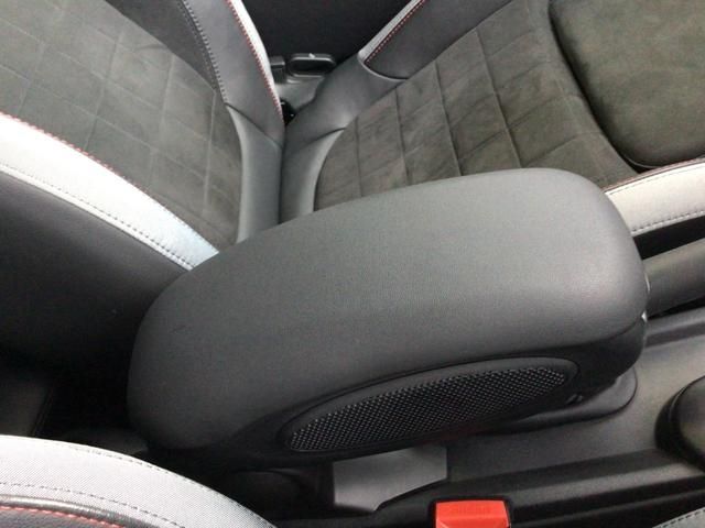 Bmw MINI 2020-02 1749-26
