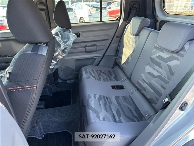 Daihatsu TAFT 2021-08 369121-3
