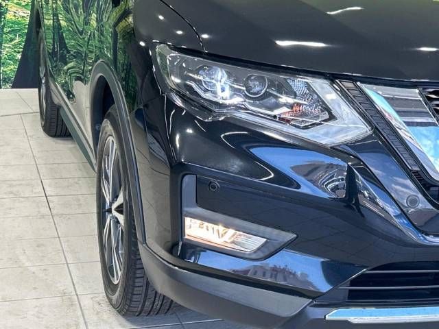 Nissan X-TRAIL 2018-06 8218-12