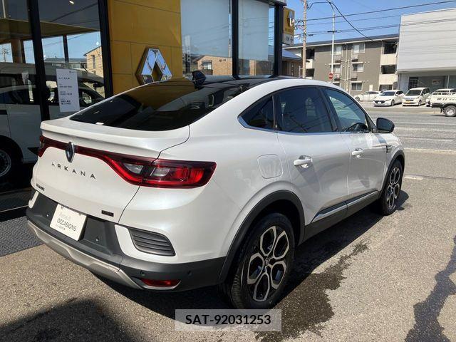 Renault Arkana 2023-11 245394-2