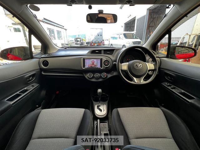 Toyota VITZ 2012-11 248798-1