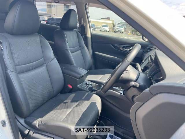 Nissan X-TRAIL 2018-06 395317-9