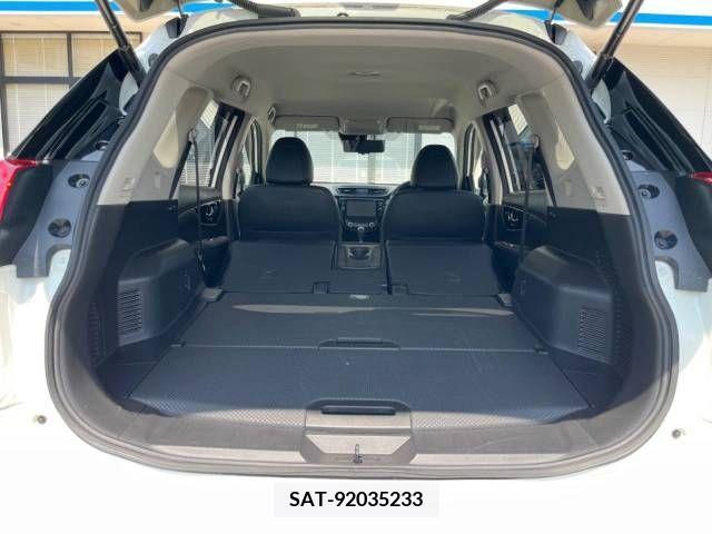 Nissan X-TRAIL 2018-06 395317-11