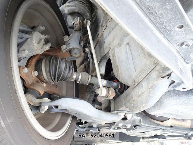 Toyota ALPHARD 2019-10 227829-9