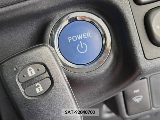 Toyota AQUA 2015-12 260182-7