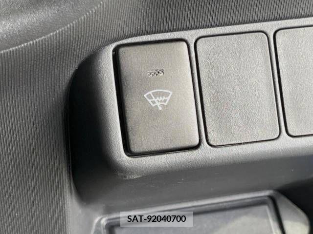 Toyota AQUA 2015-12 260182-3