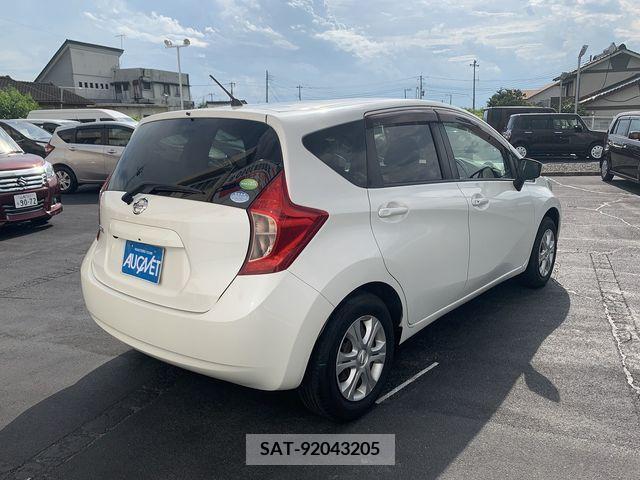 Nissan NOTE 2016-10 365336-3