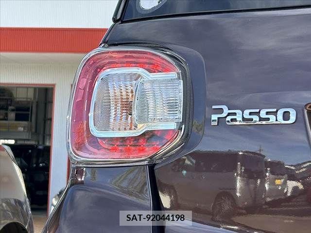 Toyota PASSO 2019-01 380677-27