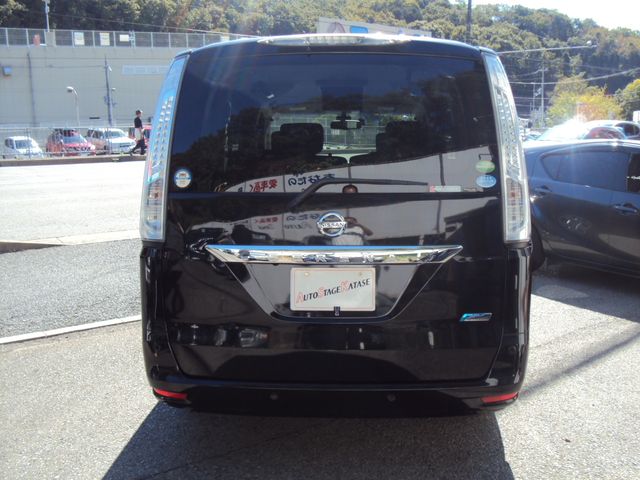 Nissan SERENA 2014-06 24319-5