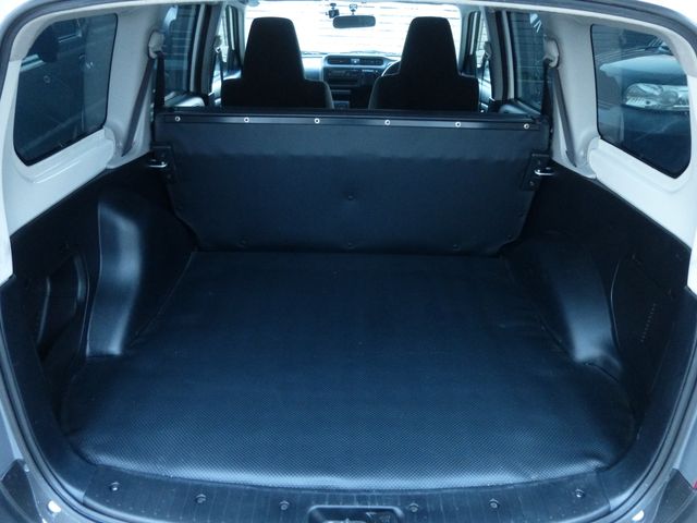 Toyota PROBOX VAN 2018-10 28585-16