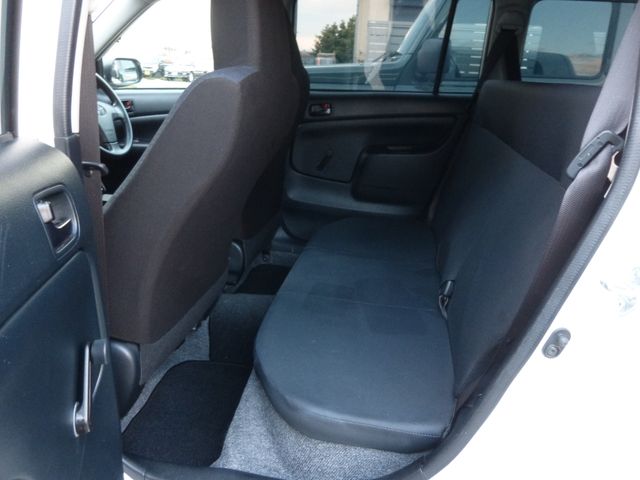 Toyota PROBOX VAN 2018-10 28585-13