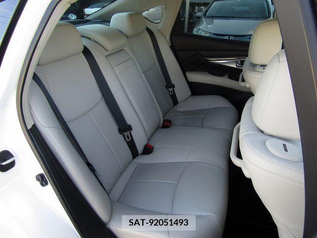 Nissan FUGA 2016-01 223211-8