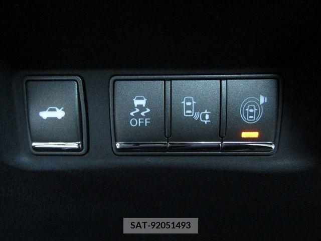 Nissan FUGA 2016-01 223211-18