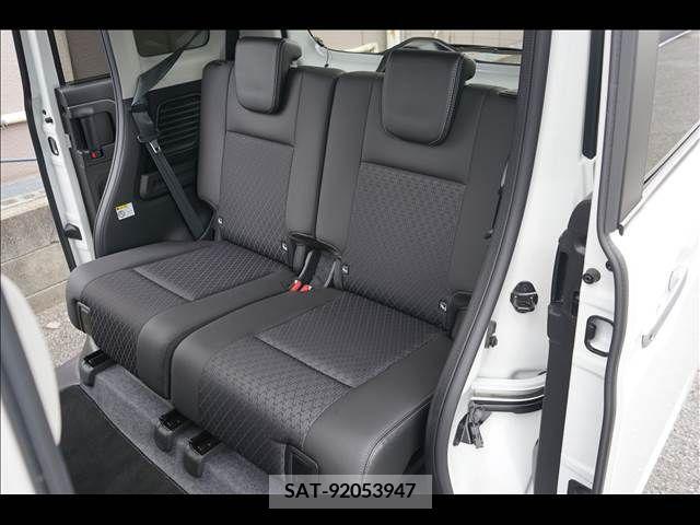 Suzuki SPACIA 2023-10 387236-17