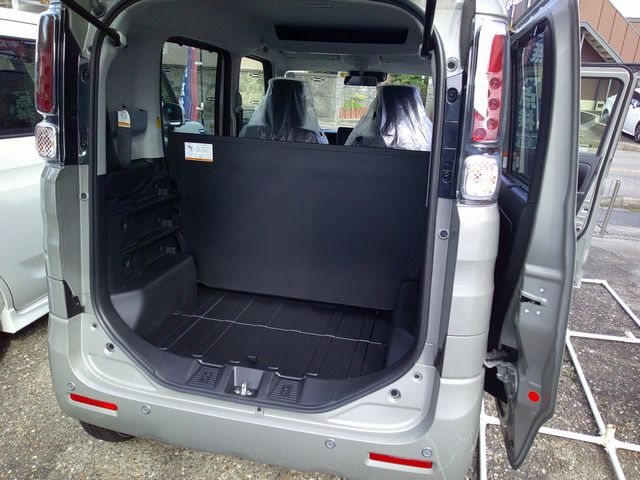 Suzuki SPACIA 2022-09 13188-5