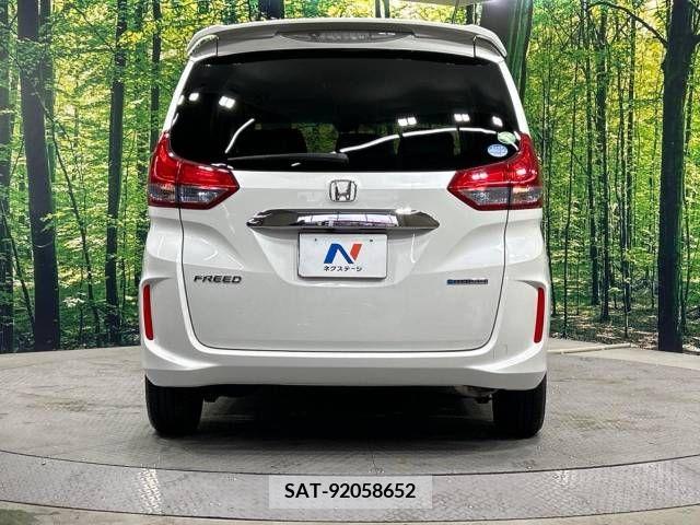 Honda FREED HYBRID 2016-11 270565-16