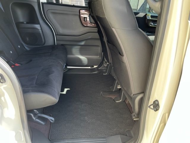 Honda N BOX CUSTOM 2018-10 10066-20